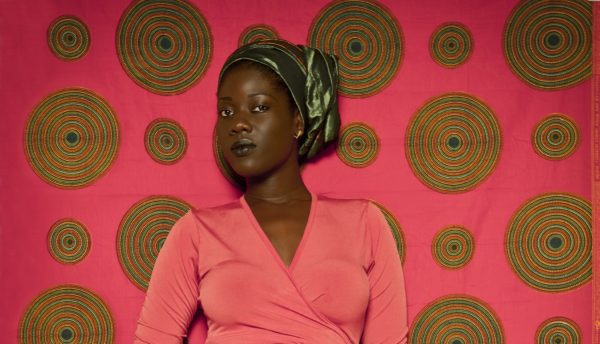 Omar Victor Diop, Marianna, 2014 © Omar Victor Diop Courtesy Galerie MAGNIN-A